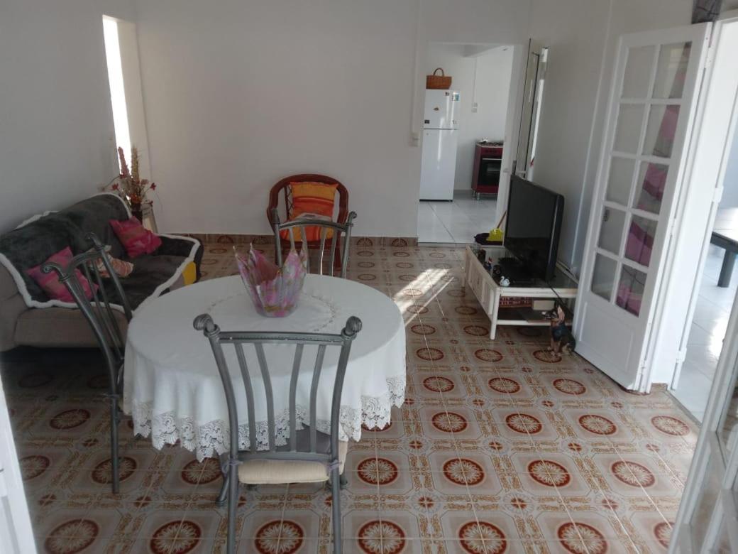 Locations Saisonnieres Villa Sainte-Anne  Ngoại thất bức ảnh