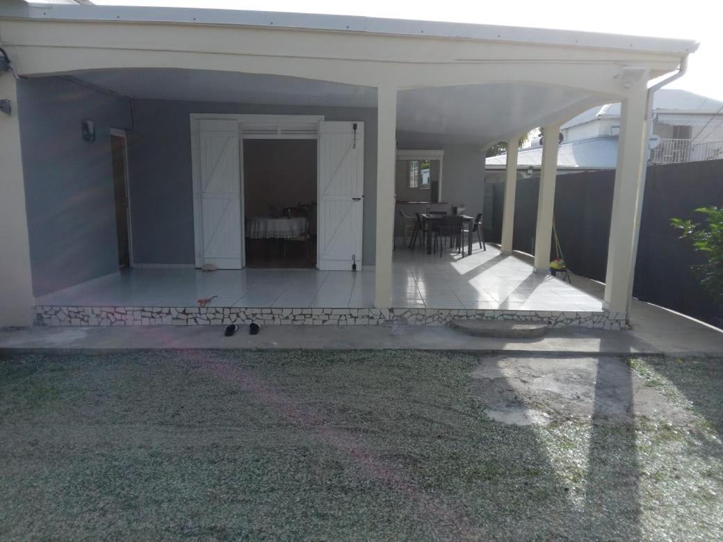 Locations Saisonnieres Villa Sainte-Anne  Ngoại thất bức ảnh